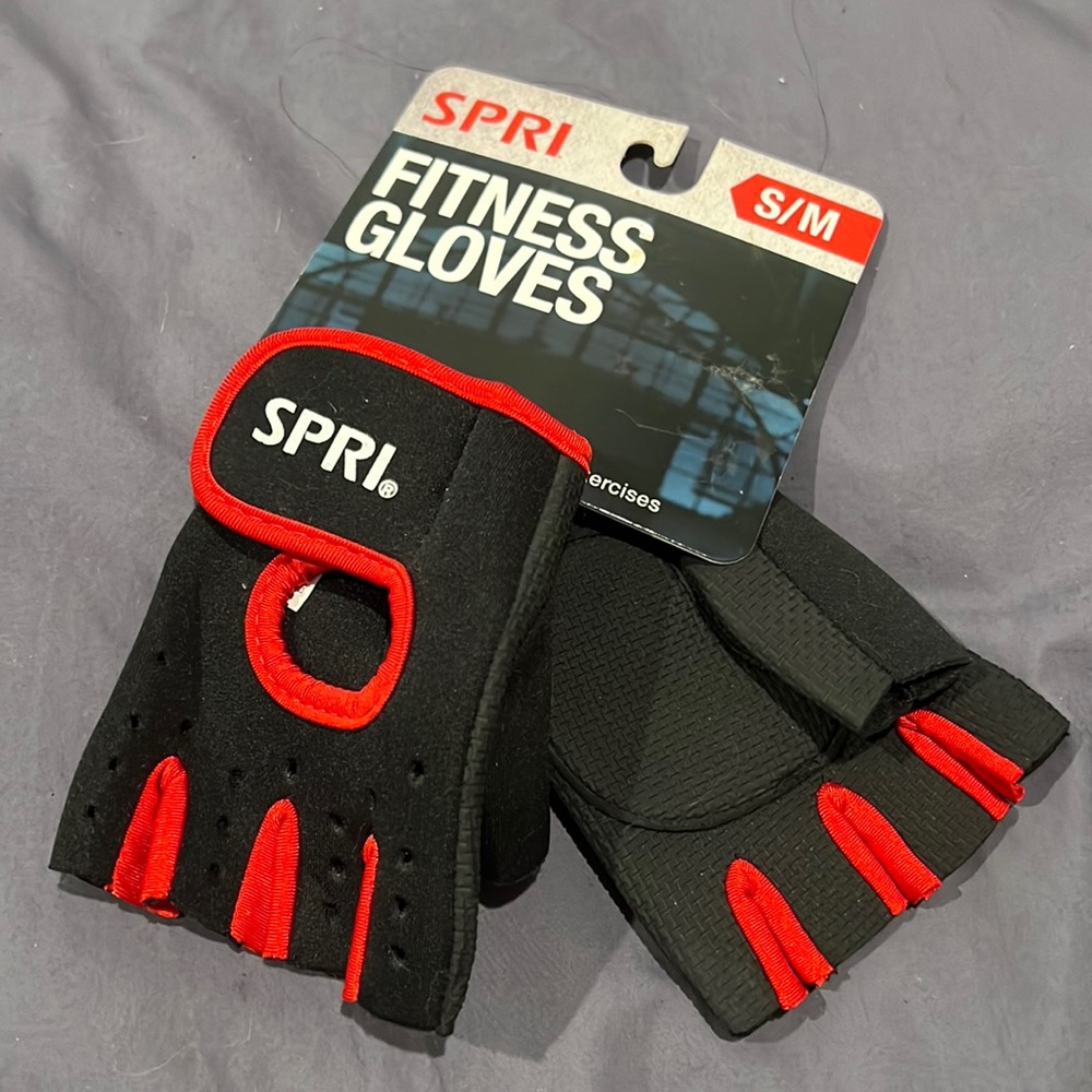 Spri Red and Black Workout Lifting Fitness Gloves Size S/M
